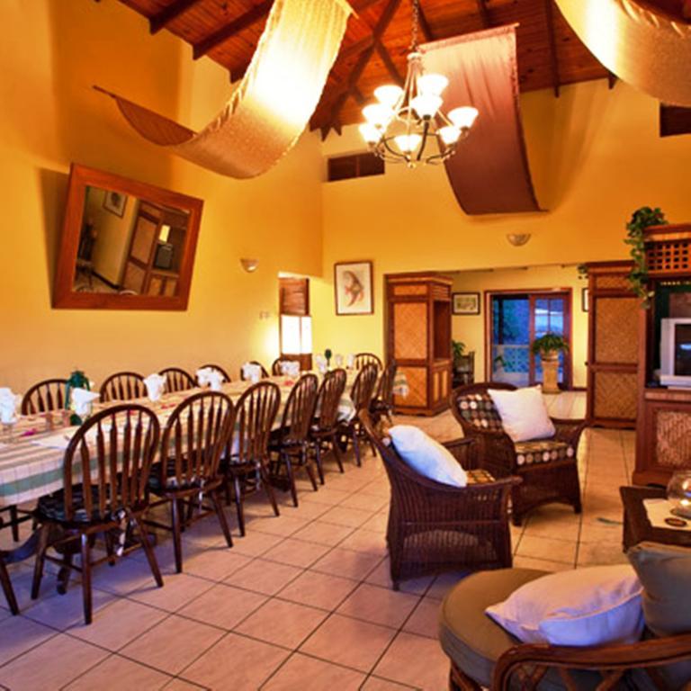 Villa Capri Cap Estate Экстерьер фото