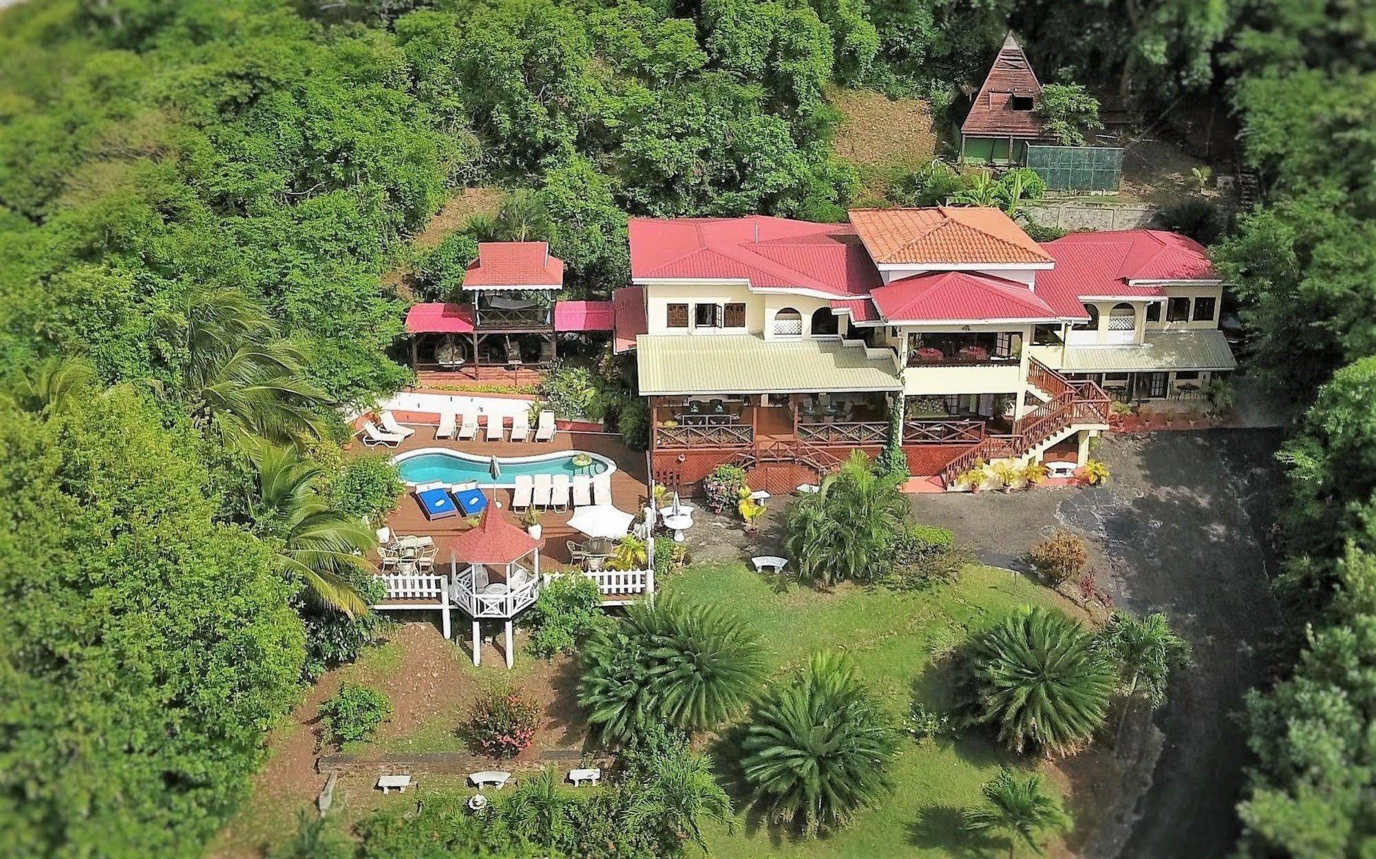 Villa Capri Cap Estate Экстерьер фото
